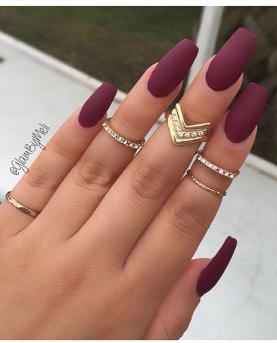 [ad_1]

Matte nail inspo for Fall
Source by sitienoerlia
[ad_2]
			
			…