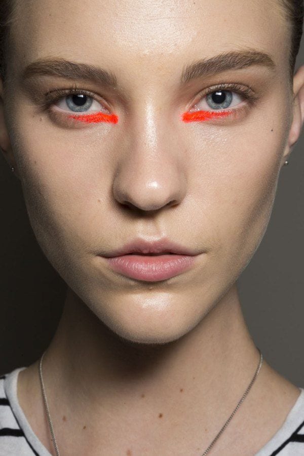 [ad_1]

Makeup & Hair Ideas: Trendspotting at New York Fashion Week: Bold Eyes for Spring 2015
Source by mirt98
[ad_2]
			
			…