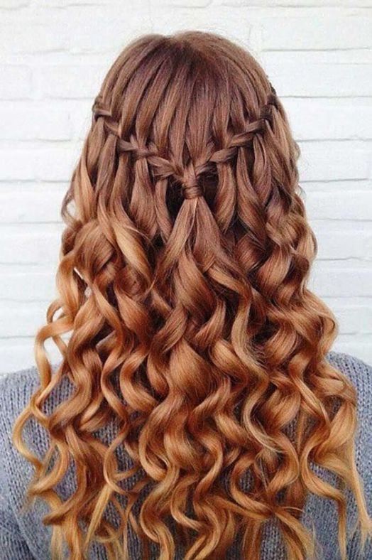 [ad_1]

This is one of the cutest half up half down hairstyles for long hair!
Source by ingraciab
[ad_2]
			
			…