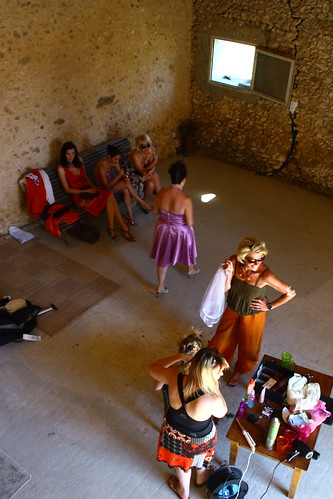 Posté par Robin d Euphor  sur 2010-07-15 11:04:22 
    Tagged:  , mariage , wedding , weding , france , photo , life , married , happy , lovely , mariée…